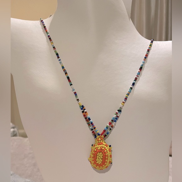 Vintage Jewelry - Vintage Mexican Handcrafted Beaded Tortoise Necklace